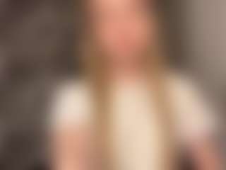 RoslynMiernik's Live Sex Cam Show