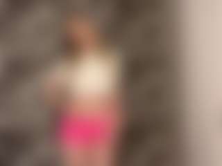RoslynMiernik's Live Sex Cam Show