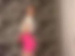 RoslynMiernik's Live Sex Cam Show