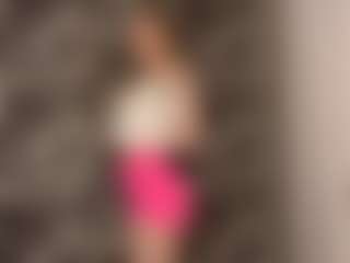 RoslynMiernik's Live Sex Cam Show
