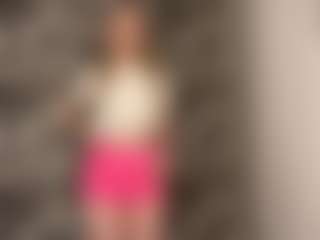 RoslynMiernik's Live Sex Cam Show