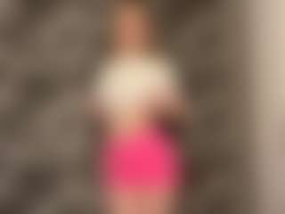 RoslynMiernik's Live Sex Cam Show