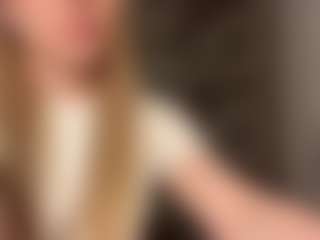Live cam show with RoslynMiernik - Stockings on UwU Esports