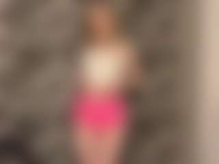 RoslynMiernik's Live Sex Cam Show