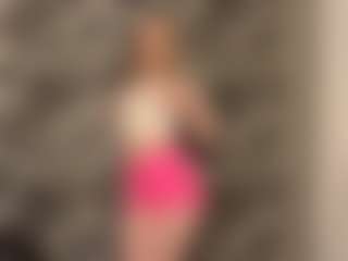 RoslynMiernik's Live Sex Cam Show