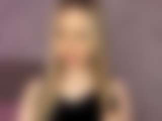 Live cam show with RoslynMiernik - Shower on Camsoda