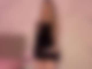 Live cam show with RoslynMiernik - Shower on Camsoda