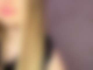 Live cam show with RoslynMiernik - Ahegao on Camsoda