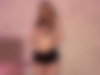 Live cam show with RoslynMiernik - Striptease on CSO-WL
