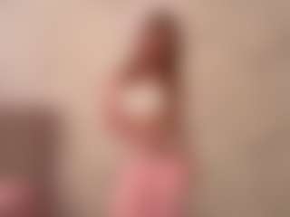 RoslynMiernik's Live Sex Cam Show