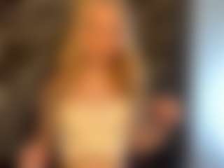 Live cam show with RoslynMiernik - Erotic on Uber Horny