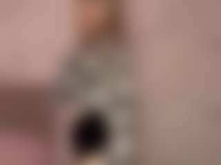 Live cam show with RoslynMiernik - Cosplay Blonde Hair on Fling VIP Chat