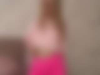 Live cam show with RoslynMiernik - Butt Plug on Ass Tok