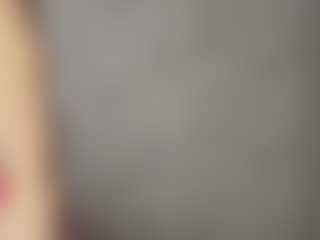 Live cam show with RoslynMiernik - College on hrnylive.com