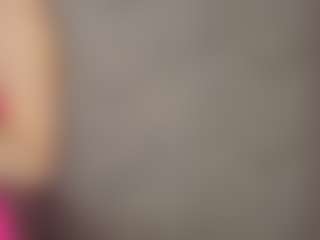 Live cam show with RoslynMiernik - Blonde Hair College on SmokeAndPoke