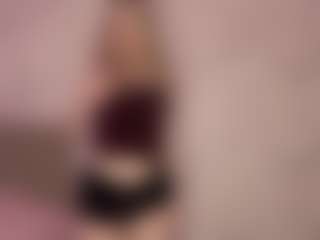Live cam show with RoslynMiernik - Pretty on x69.live