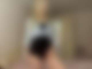 Live cam show with RoslynMiernik - Thong on Gym Cam Girls