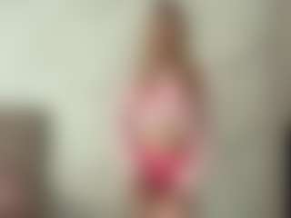 RoslynMiernik's Live Sex Cam Show
