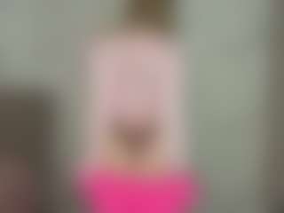 RoslynMiernik's Live Sex Cam Show