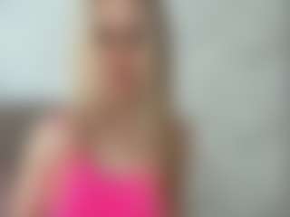 Live cam show with RoslynMiernik - Cosplay Granny on Camsoda