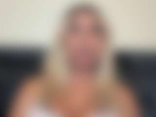 Pokaz na żywo z Scarlettxletter - White Blonde Hair na Camsoda | united states