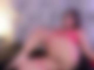 Live cam show with VictoriaCortez - Brown Eyes Brown Hair on Gym Cam Girls