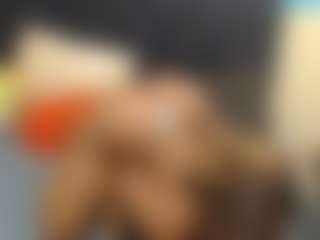 YelloMellow's Live Sex Cam Show