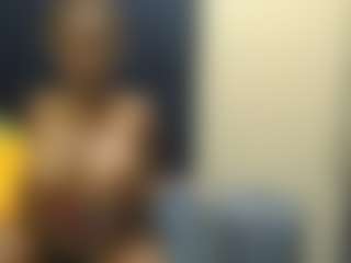 YelloMellow's Live Sex Cam Show
