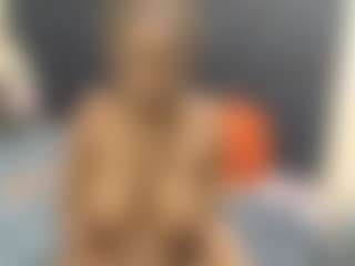 YelloMellow's Live Sex Cam Show