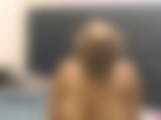 YelloMellow's Live Sex Cam Show