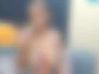 YelloMellow's Live Sex Cam Show