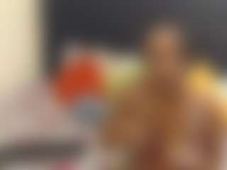Live cam show with YelloMellow - Tease on Camsoda