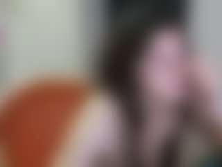 Live cam show with zeldaprincess55 - Brown Eyes on CamwithHer