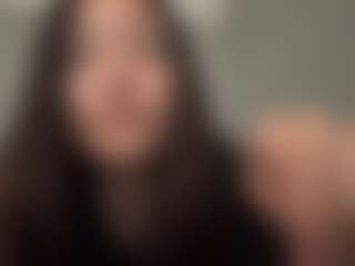 AnnetteWiatrak's Live Sex Cam Show