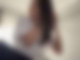 AnnetteWiatrak's Live Sex Cam Show