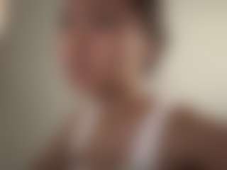 AnnetteWiatrak's Live Sex Cam Show