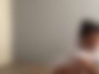 Live cam show with AnnetteWiatrak - Bedroom Teen (18+) on Free Soda