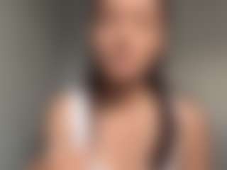 AnnetteWiatrak's Live Sex Cam Show