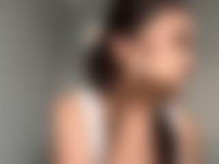 AnnetteWiatrak's Live Sex Cam Show
