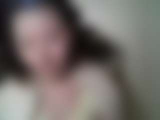 Live cam show with AntionetteLievens - New Lovense on Gym Cam Girls