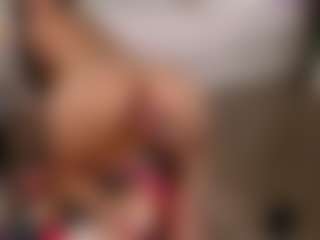 ariellevibe's Live Sex Cam Show
