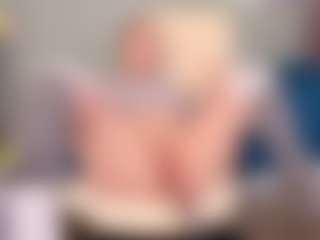 Live cam show with ariellevibe - Role Play on liverealitysex.com