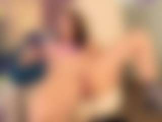 ariellevibe's Live Sex Cam Show