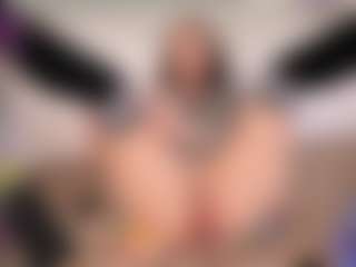 ariellevibe's Live Sex Cam Show
