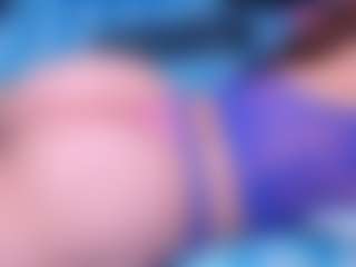 Live cam show with bootyliciouss1 - New Toys on Fling VIP Chat