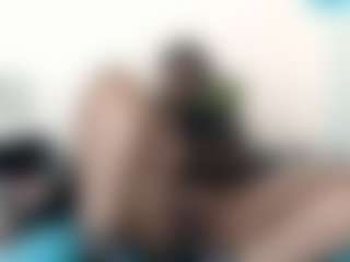 Live cam show with CreamBum - Middle Aged on liverealitysex.com