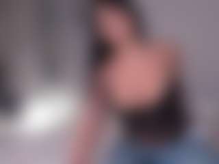 Live cam show with Dany-Layton - Flashing on slutload