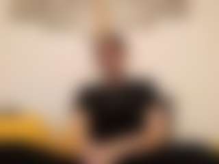 Live cam show with DayleKreeger - Flashing on TeamSkeetLive