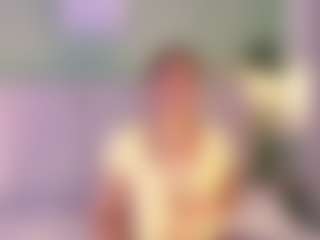 Live cam show with DebonyRose - Wet on Pornisteam.com