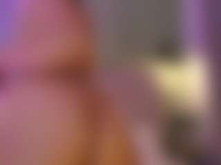 DebonyRose's Live Sex Cam Show
